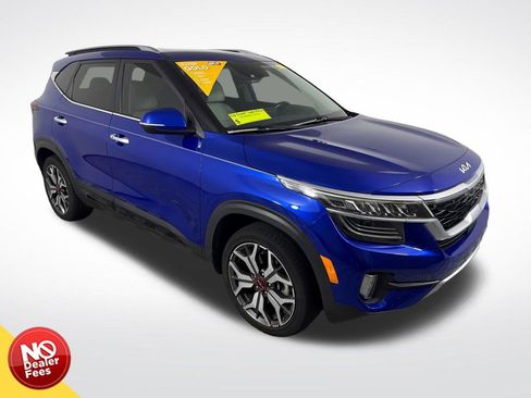 Used 2022 Kia Seltos SX w/ Sunroof Package AWD/4WD image 1