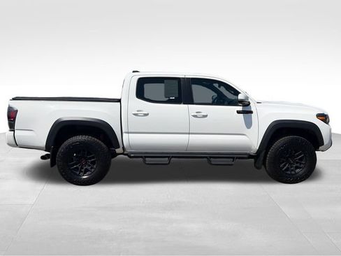Used 2020 Toyota Tacoma TRD Pro AWD/4WD image 9
