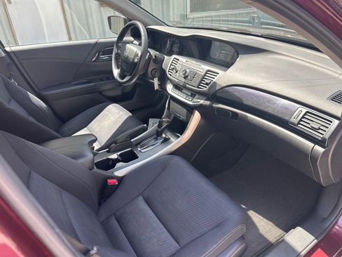 Used 2014 Honda Accord Sport image 21