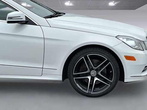 Used 2013 Mercedes-Benz E 350 E 350 image 33