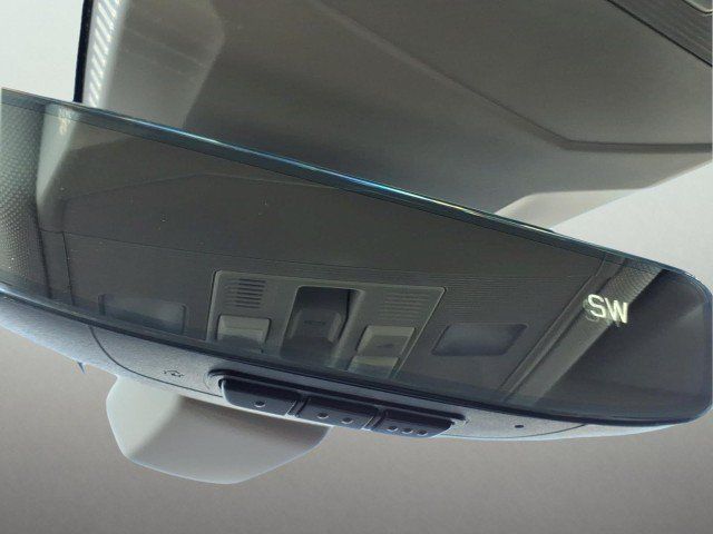 Certified 2023 Volkswagen Jetta SE FWD image 18