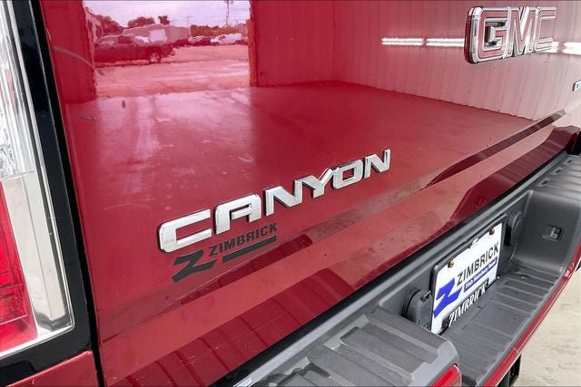 Used 2019 GMC Canyon Denali AWD/4WD image 9
