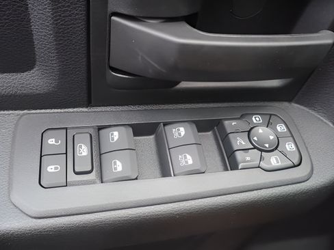 New 2026 RAM 2500 Tradesman AWD/4WD image 22