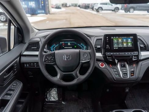 Used 2024 Honda Odyssey EX-L image 15