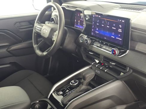 Used 2023 Chevrolet Colorado Trail Boss image 41