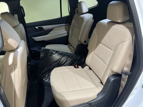 New 2026 Buick Enclave Preferred w/ Power Package FWD image 23