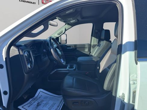 Certified 2023 GMC Sierra 3500 SLT w/ SLT Convenience Package image 40