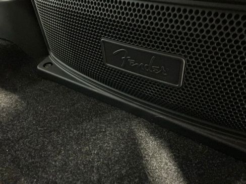 Used 2024 Nissan Frontier SL w/ Technology Package image 6