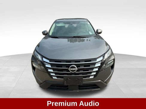 Used 2024 Nissan Rogue SV AWD/4WD image 10