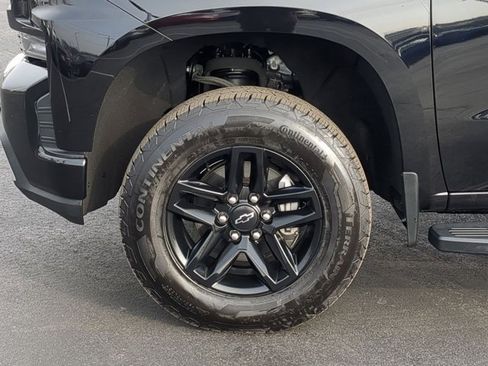 Used 2021 Chevrolet Silverado 1500 LT Trail Boss w/ Convenience Package II image 7