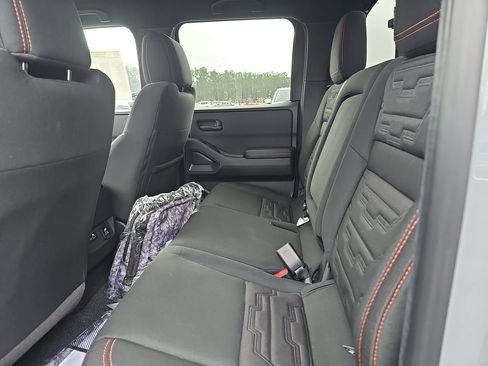 New 2026 Nissan Frontier PRO-4X w/ Tow Package AWD/4WD image 17