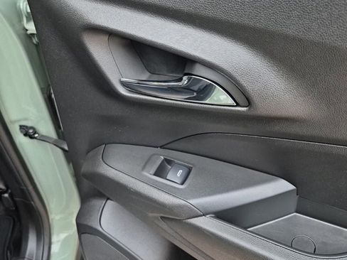 Used 2025 Chevrolet Trax ACTIV w/ Driver Confidence Package image 20