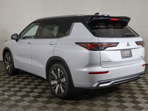 New 2026 Mitsubishi Outlander SEL AWD/4WD image 14