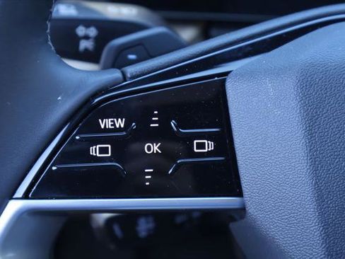 Certified 2025 Audi Q5 Premium w/ Convenience Package image 21