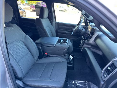 Used 2026 RAM 1500 Tradesman AWD/4WD image 16