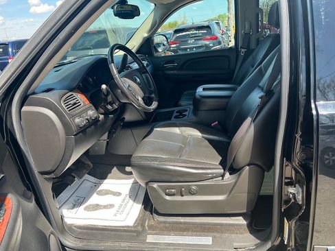 Used 2007 Chevrolet Avalanche LTZ w/ LTZ Preferred Equipment Group AWD/4WD image 11