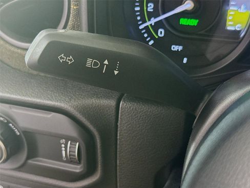 Used 2025 Jeep Wrangler Unlimited Sport S 4xe AWD/4WD image 5