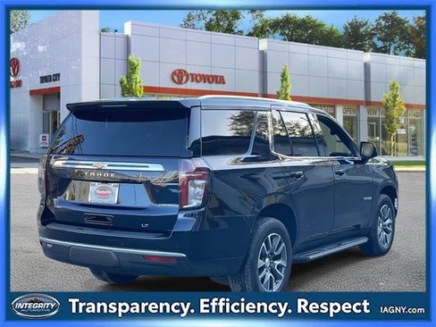 Used 2022 Chevrolet Tahoe LT w/ Luxury Package image 6
