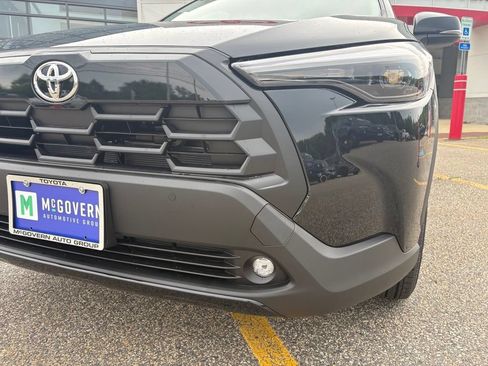 New 2026 Toyota Corolla Cross XLE AWD/4WD image 9