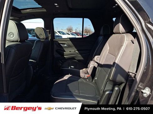 Certified 2023 Chevrolet Traverse Premier AWD/4WD image 11