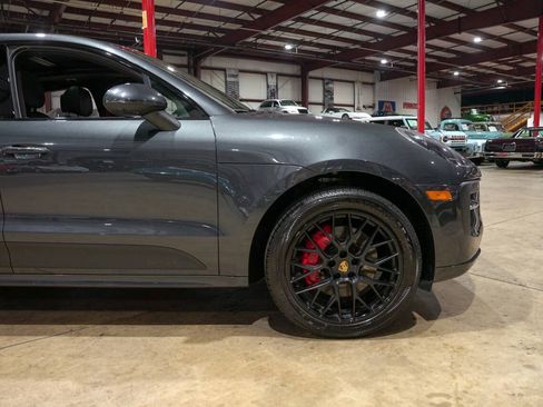 Used 2021 Porsche Macan GTS w/ Premium Package Plus (PF9) AWD/4WD image 11