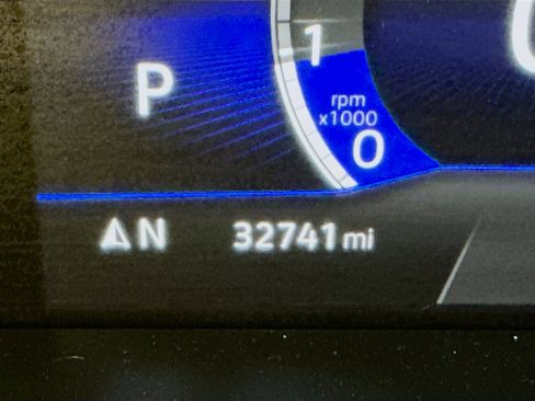 Used 2023 Volkswagen Tiguan SE image 19