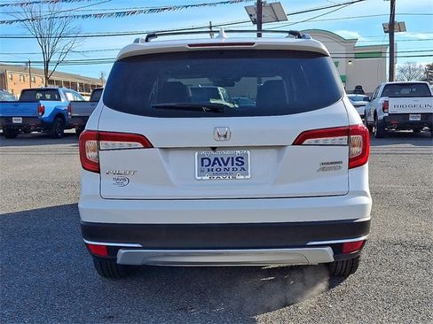Certified 2022 Honda Pilot Touring image 5