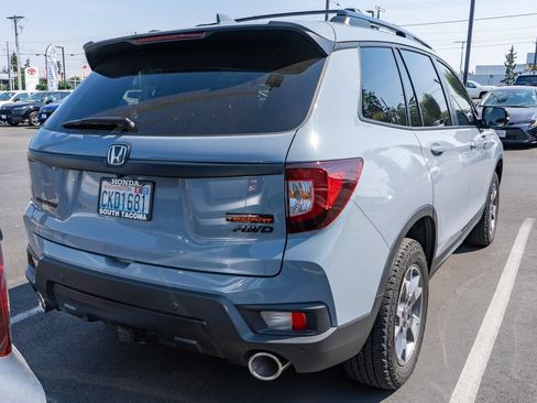 Used 2023 Honda Passport TrailSport image 4