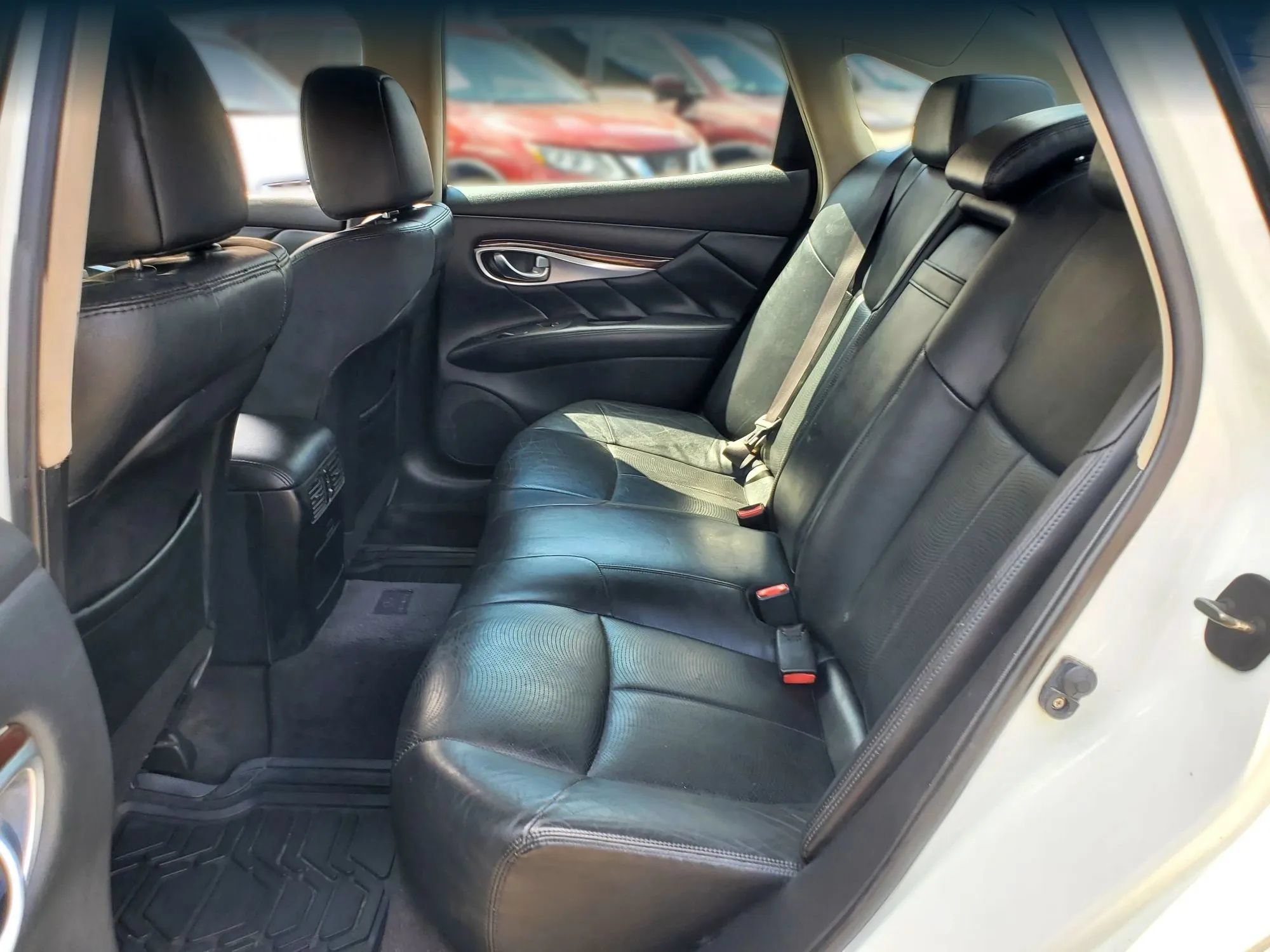 Used 2012 INFINITI M37 x w/ Premium Pkg AWD/4WD image 32