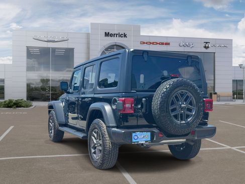 Used 2024 Jeep Wrangler Unlimited Sport AWD/4WD image 8