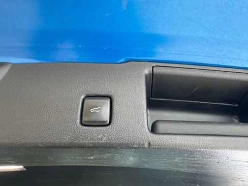 Used 2021 Ford Escape SEL w/ Technology Package AWD/4WD image 31