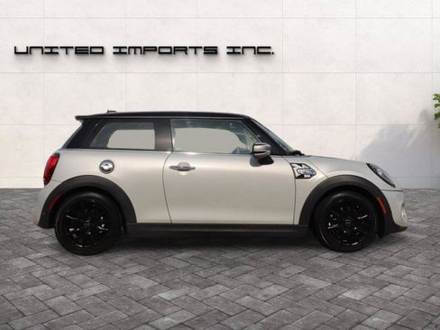 Used 2020 MINI Cooper S w/ Premium Package FWD image 6