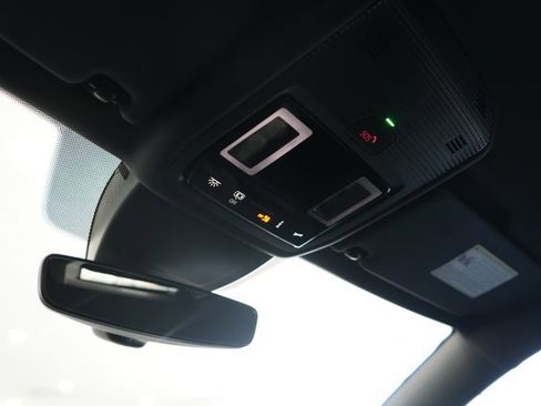 Used 2024 Volkswagen GTI S image 31