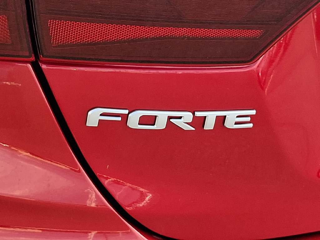 Used 2024 Kia Forte LXS FWD image 30