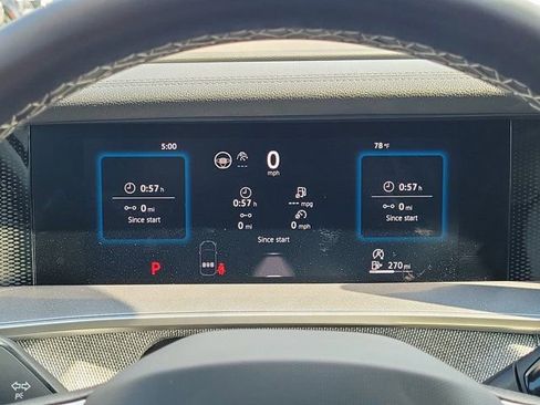 Used 2025 Volkswagen Tiguan S image 21