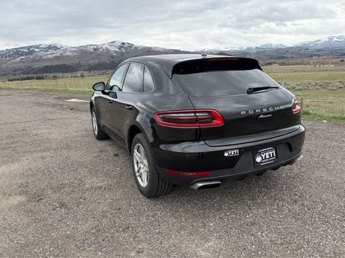 Used 2018 Porsche Macan AWD/4WD image 12