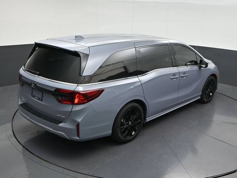 Used 2025 Honda Odyssey Sport-L image 19