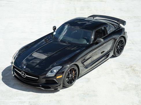 Used 2014 Mercedes-Benz SLS AMG Black Series image 26