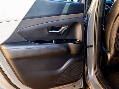 Used 2022 Hyundai Santa Cruz Limited image 22