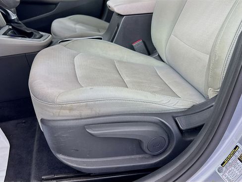 Used 2017 Hyundai Elantra SE image 22