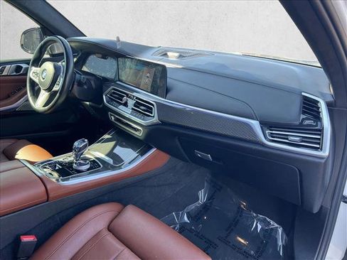 Used 2023 BMW X5 M50i w/ Executive Package image 21
