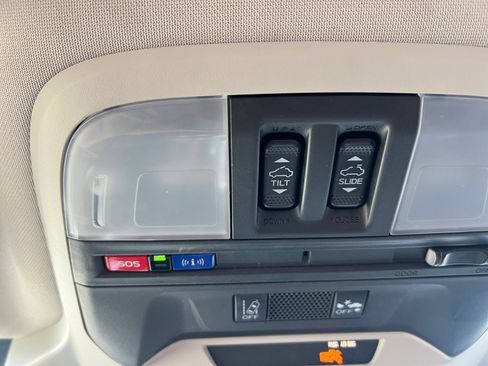 Used 2022 Subaru Crosstrek 2.5i Limited w/ Moonroof Package 2 image 29