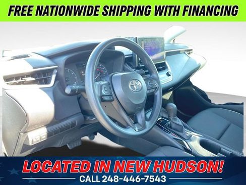 Used 2024 Toyota Corolla LE FWD image 1