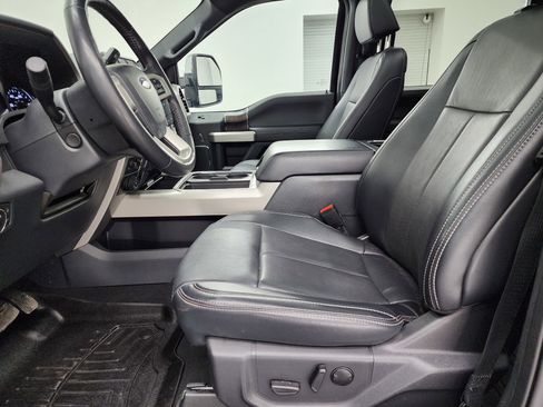 Used 2022 Ford F250 Lariat w/ Tremor Off-Road Package image 8