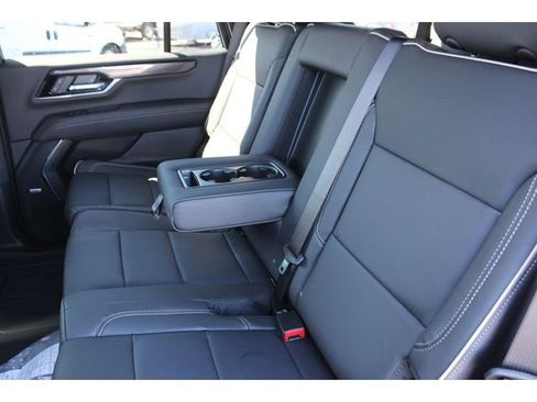 New 2026 GMC Yukon Elevation AWD/4WD image 23