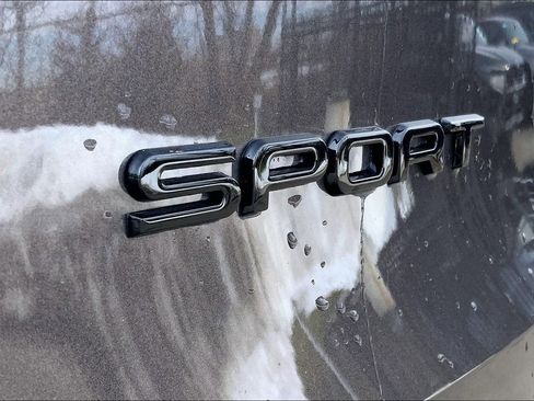 New 2026 Land Rover Range Rover Sport Dynamic SE image 15