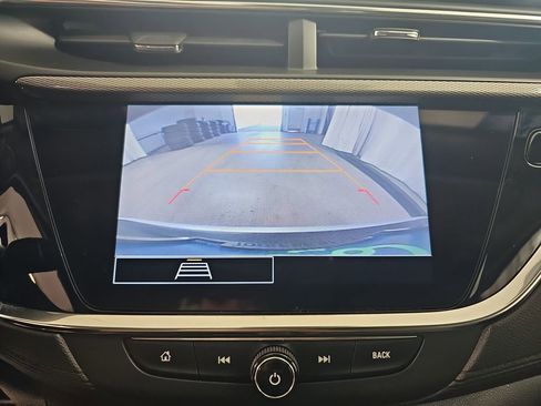 Used 2023 Buick Encore GX Preferred w/ Cold Weather Comfort Package image 28