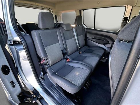 Used 2018 Ford Transit Connect XL image 25