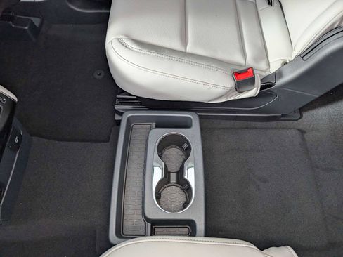 New 2026 Lincoln Aviator AWD image 16