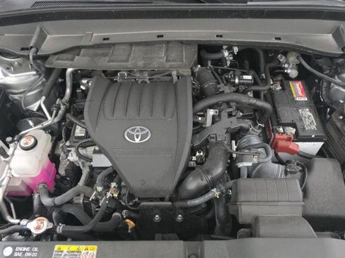 Used 2024 Toyota Grand Highlander XLE image 12